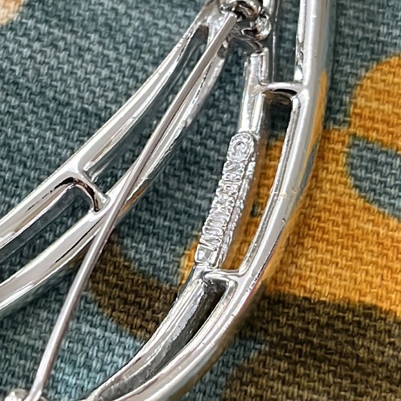 Vintage brooch 🖤 - Picture 5 of 6